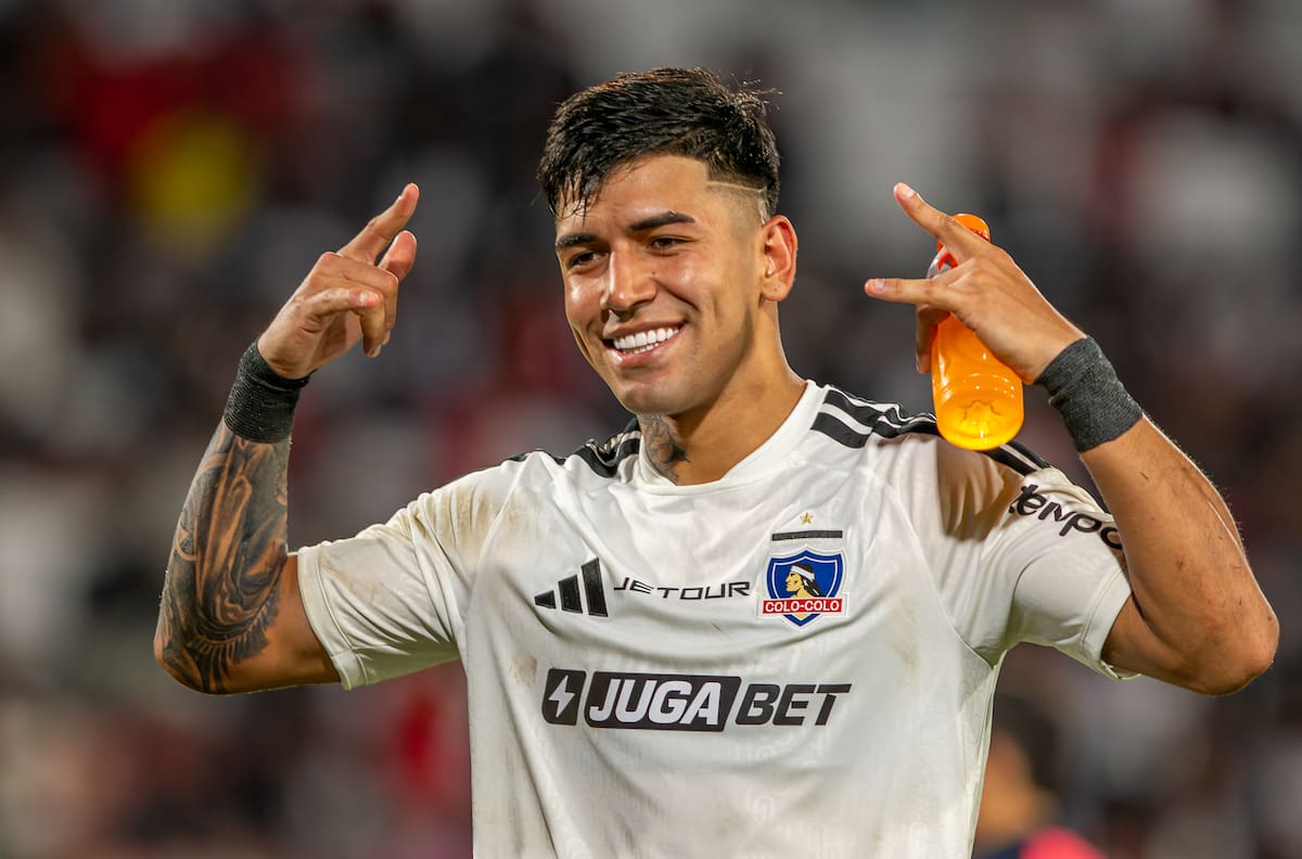 De tercera opción a capitán de Colo Colo: la historia de sacrificio de Diego Ulloa