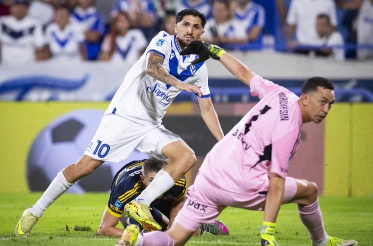 Diego Valdés tiene a todos vueltos locos en Argentina tras doble asistencia frente a Boca: “Que bien que juega”