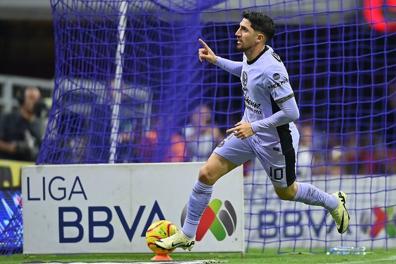 Diego Valdés realizará el curso para ser director técnico