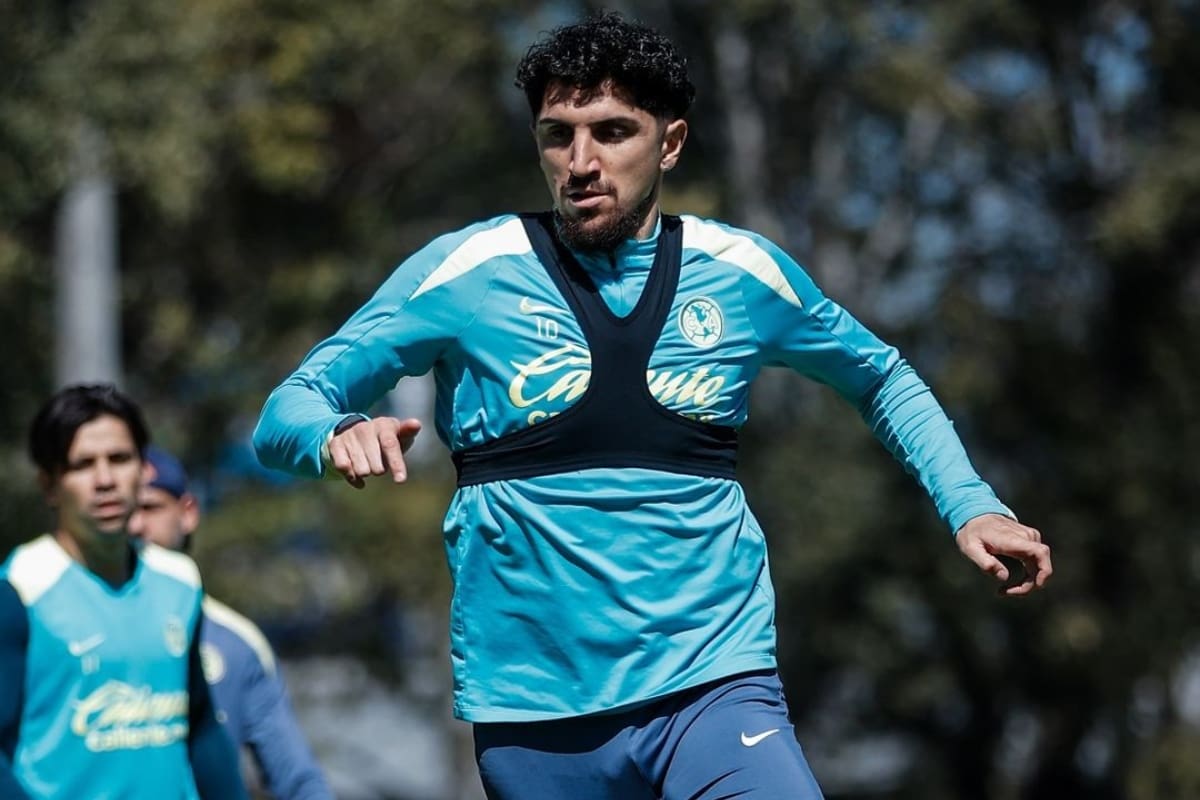 regresó a los terrenos de juego con el América.