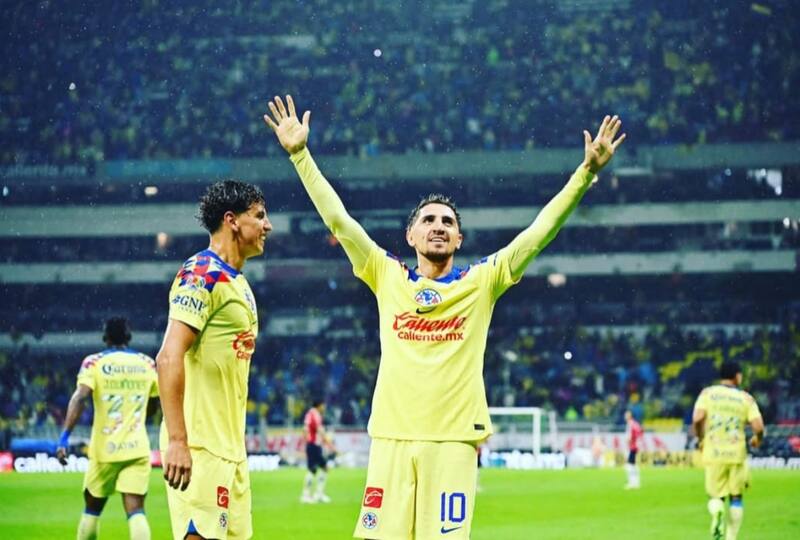 se irá al fútbol argentino. Foto: @diego_valdes_10.