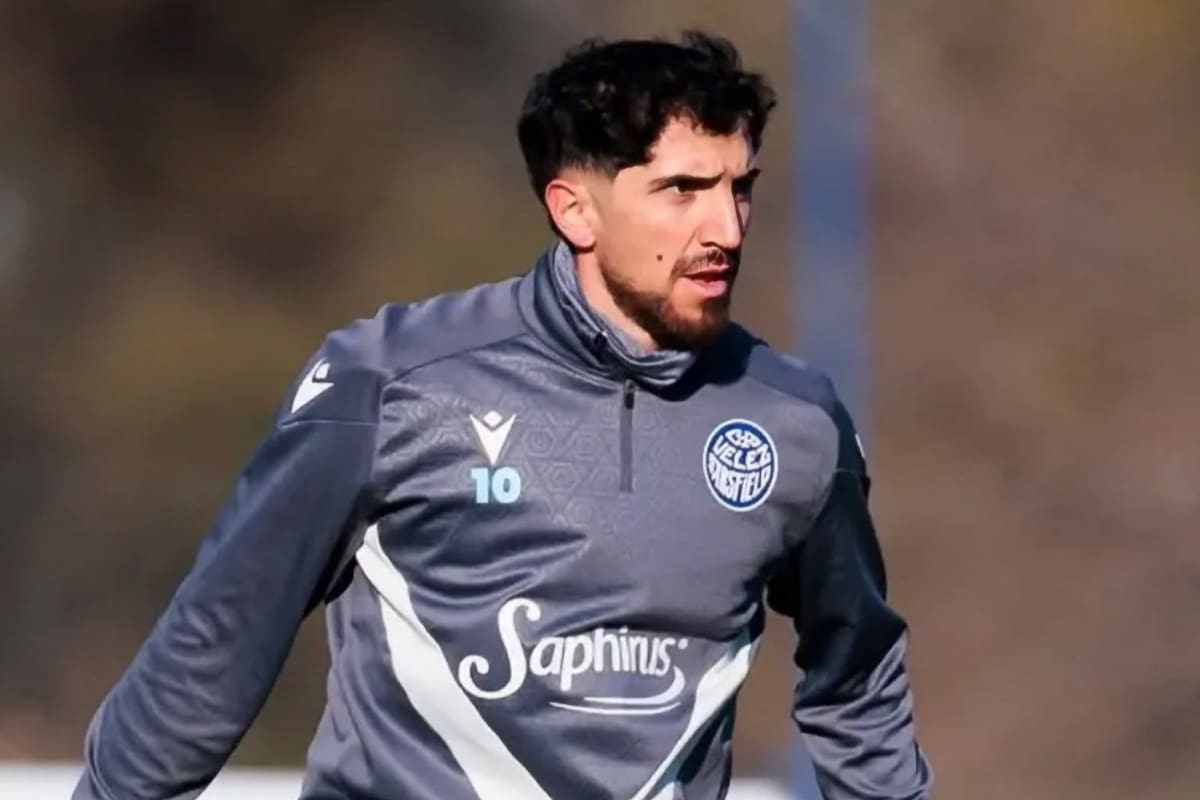 Colo-Colo presentó una oferta por el mediocampista. Foto: Vélez Sarsfield.