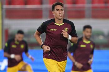 Va al todo o nada: la razón por la que Diego Valencia rechazó ofertas y se quedará en Italia