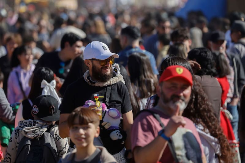 Director del Departamento de Nutrición de la Facultad de Medicina de la U. de Chile, entregó consejos para desintoxicar el cuerpo post Fiestas Patrias.
Créditos: Aton.