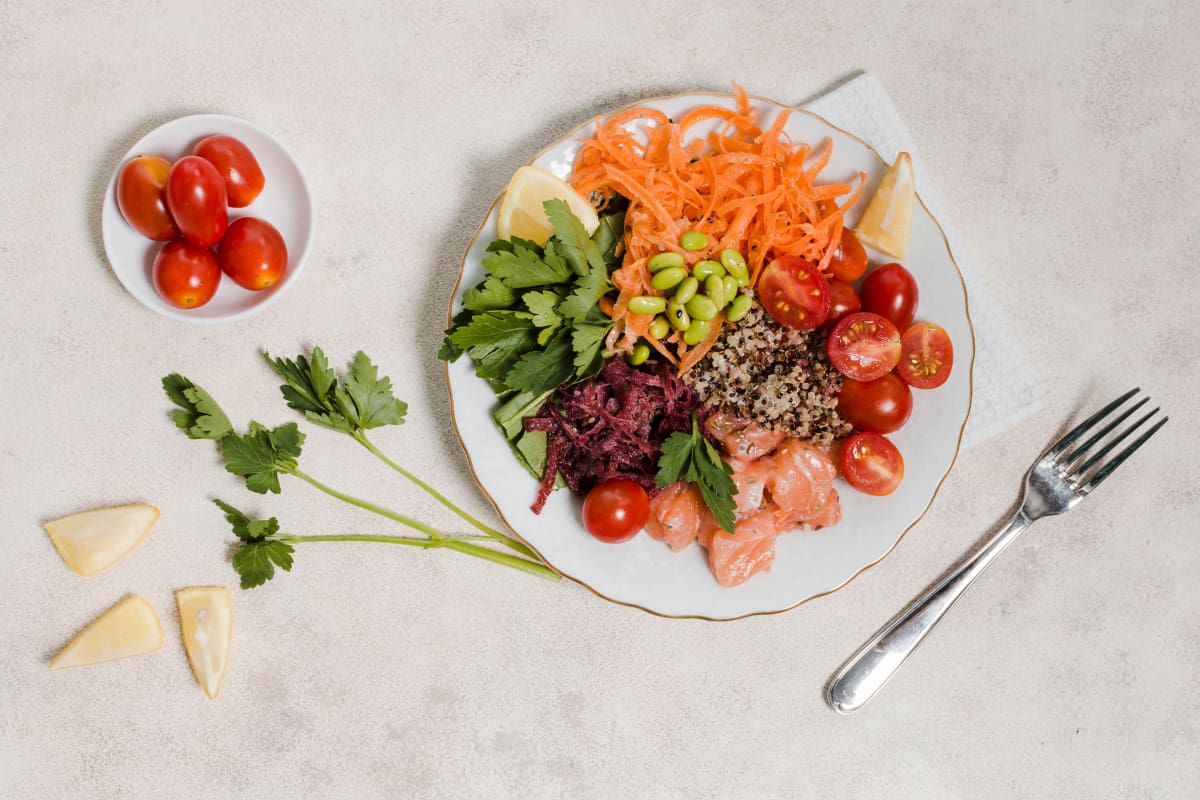 De acuerdo a los expertos de Harvard, esta dieta basada en frutas y vegetales es ideal para cuidar de la salud cognitiva.