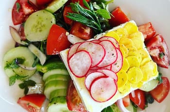 Conoce los beneficios de la llamada “dieta longeva” que te quitará 20 años de encima