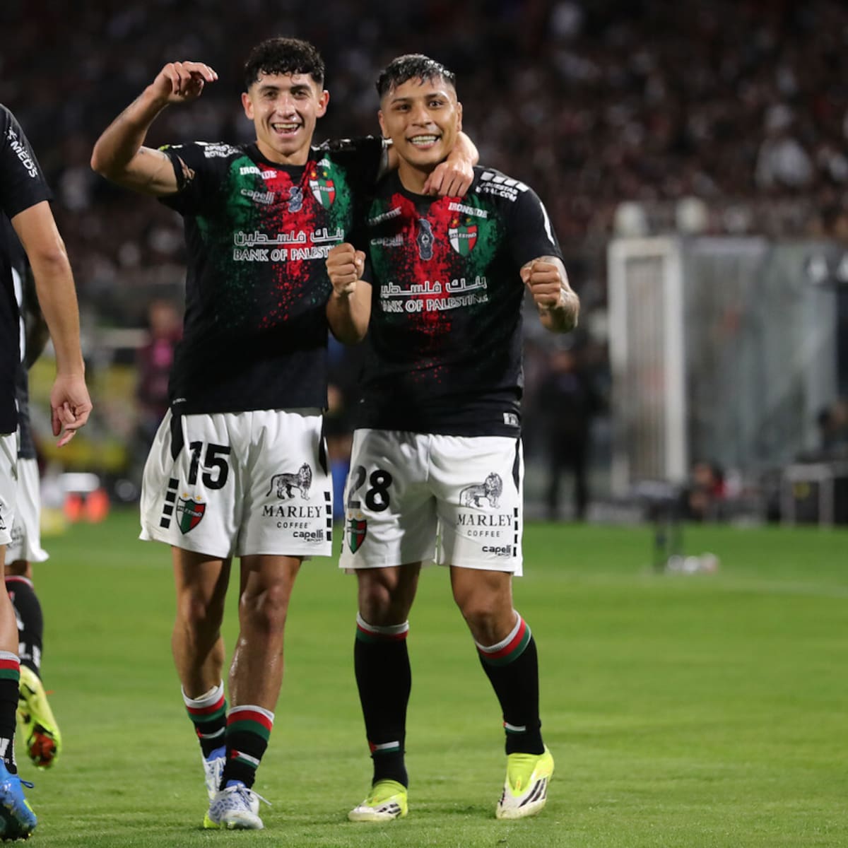 “No sé por qué a Dilan Zúñiga nunca lo fue a buscar un grande; es el mejor lateral izquierdo del fútbol chileno”