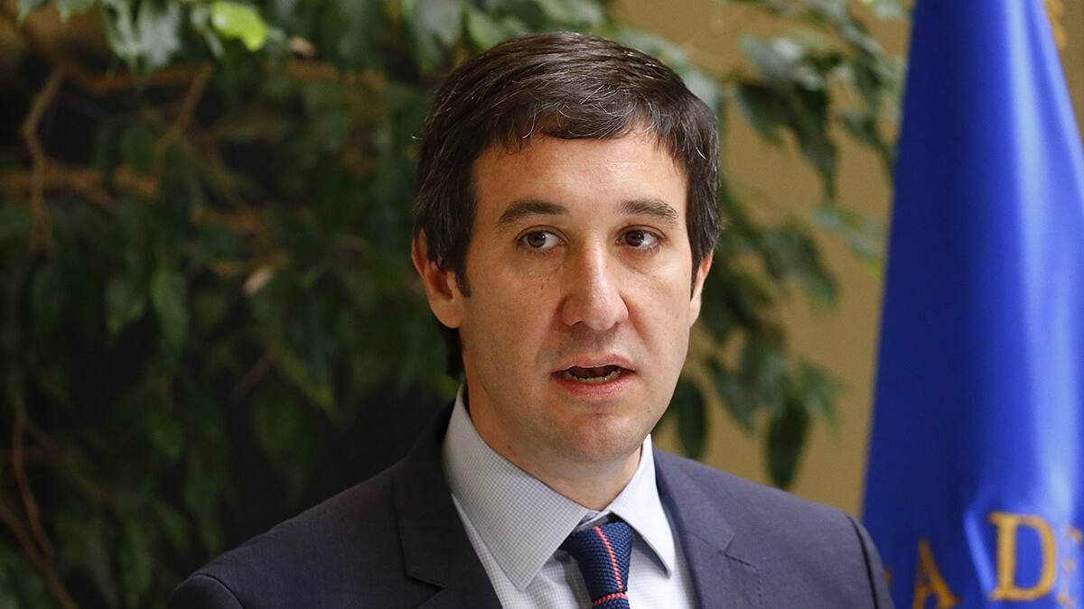 Quién es Guillermo Ramírez, el nuevo presidente interino de la UDI