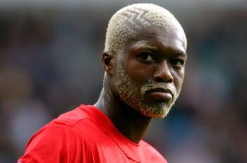 Jugó dos Mundiales, ganó una Champions, actuó en Liverpool, Olympique y Lazio, ha escrito dos libros, pero hoy triunfa como DJ