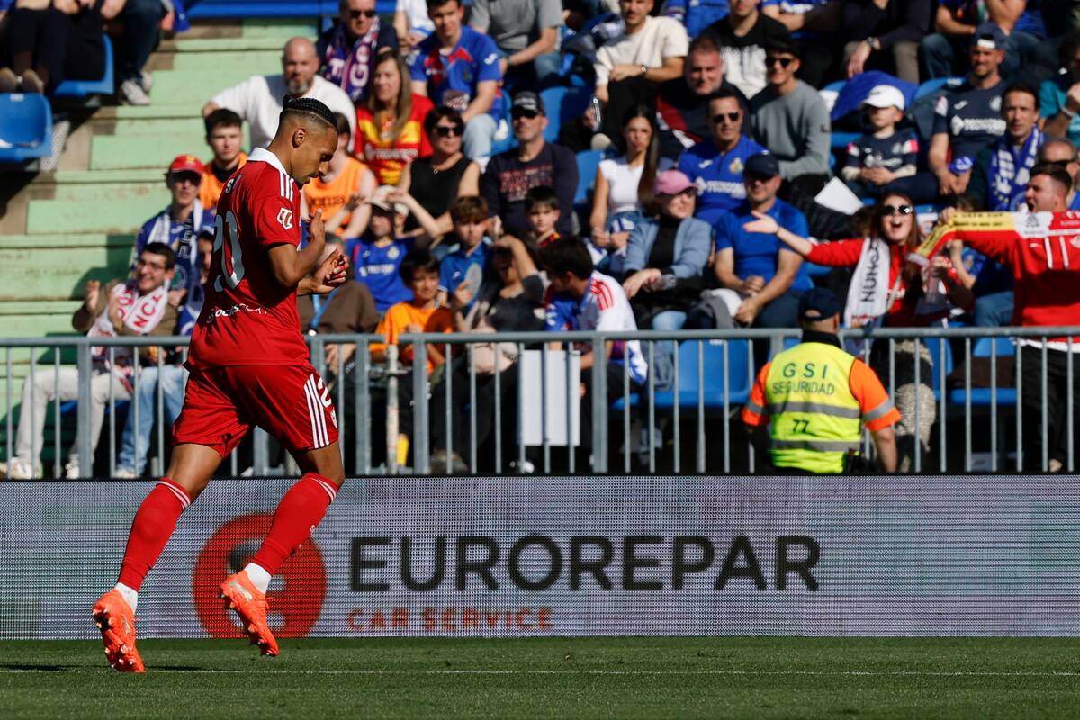 Anotó el gol en el triunfo del Sevilla en España. Foto: Agencia EFE.