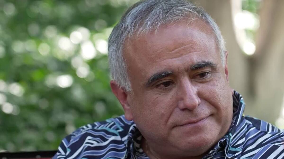 Doctor Ugarte presentó en televisión a Nicolás, su hijo mayor