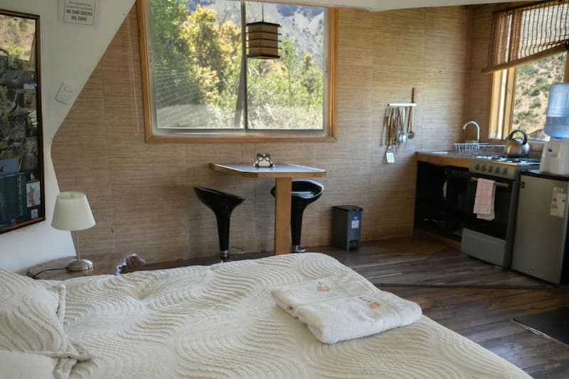 Están ubicados a menos de 2 horas del centro de Santiago.
Créditos: Domos del Maipo.