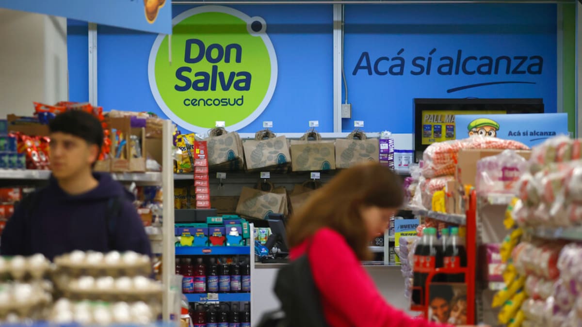Estos son los precios de Don Salva, el supermercado de descuento que inauguró Cencosud en el centro de Santiago