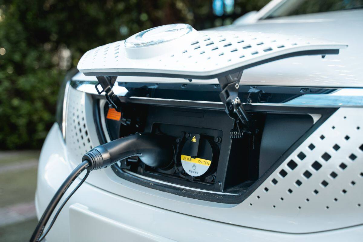 El nuevo Dongfeng E70 ahora a la venta a particulares.