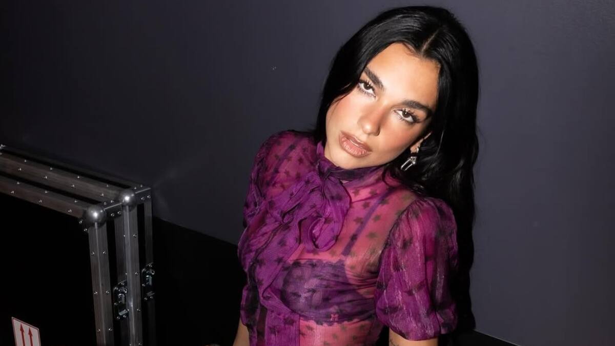 ¿Cuánto cuestan las estilosas zapatillas Puma que Dua Lipa lució en su Instagram?