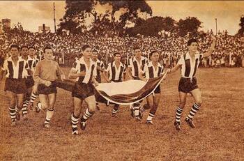 Tormenta, rivalidades, penales y autogoles: Chile vuelve a jugar en Paraguay con el apremio de rescatar algo