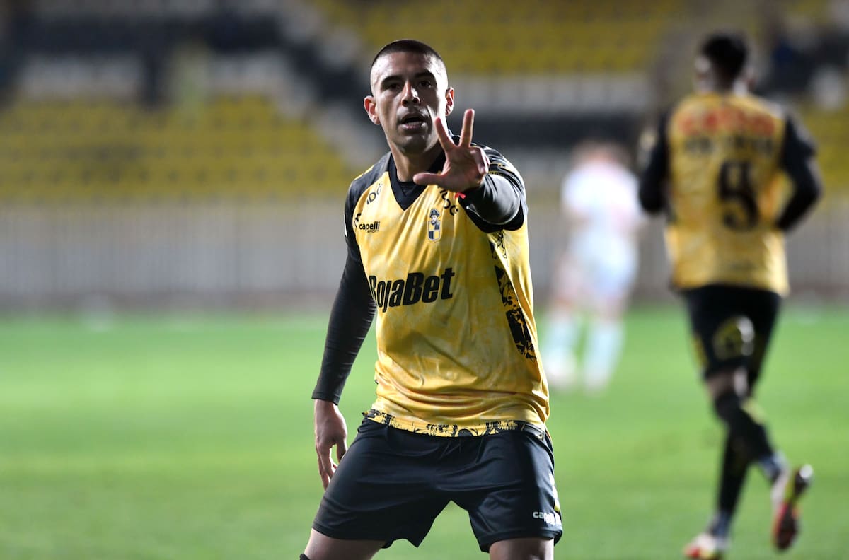 Portazo a Unión Española y Deportes Iquique: Dylan Glaby fue anunciado como nuevo refuerzo en Argentina