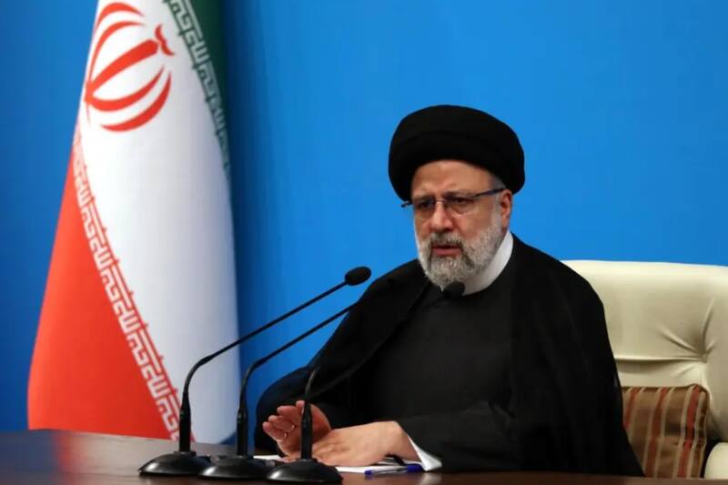 El presidente iraní viajaba a bordo de la aeronave con otras autoridades tras asistir a una inauguración en Tabriz.
