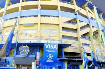 La Bombonera fue evacuada de urgencia por una amenaza de bomba