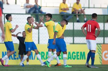 La 'Roja' Sub 17 no pudo con la efectividad de Brasil y cayó en amistoso