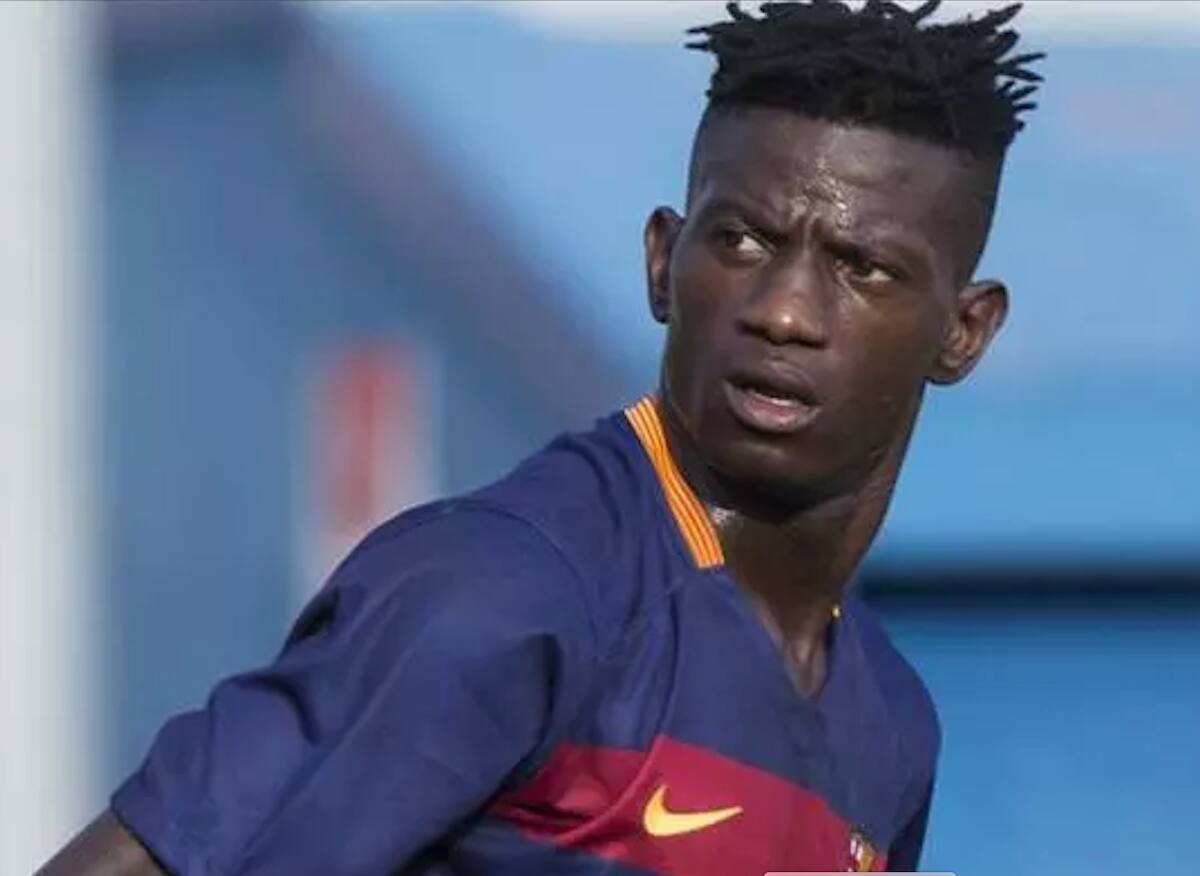 exfutbolista del Barcelona, habría sido suplantado por su hermano Edelino en el Dinamo Bucarest.