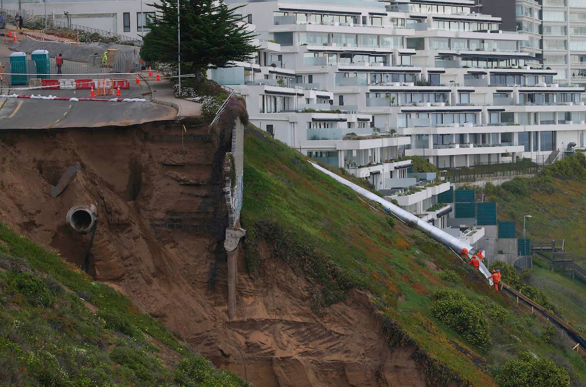 VIDEO | 57 departamentos evacuados tras nuevo socavón y riesgo de derrumbre en edificio Kandinsky