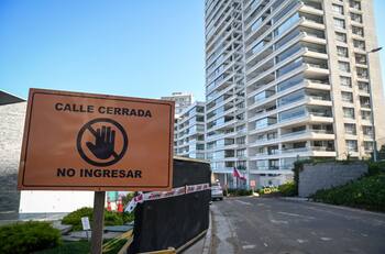 Socavón en Viña del Mar: Denuncian robo en siete departamentos del edificio Miramar