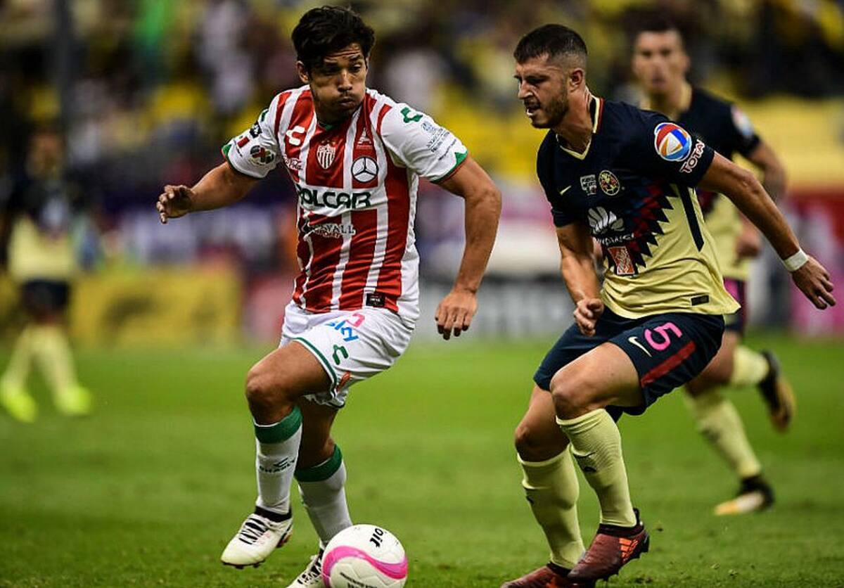 El iquiqueño Edson Puch tuvo un gran paso por "los rayos" del Necaxa en la temporada 2016-17, aunque para Villoro ha sido Ivo Basay el mejor chileno que haya pasado por su club.