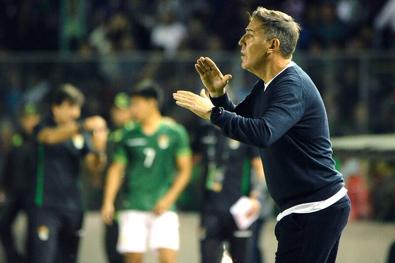 El entrenador dejó dudas en el duelo ante Bolivia.