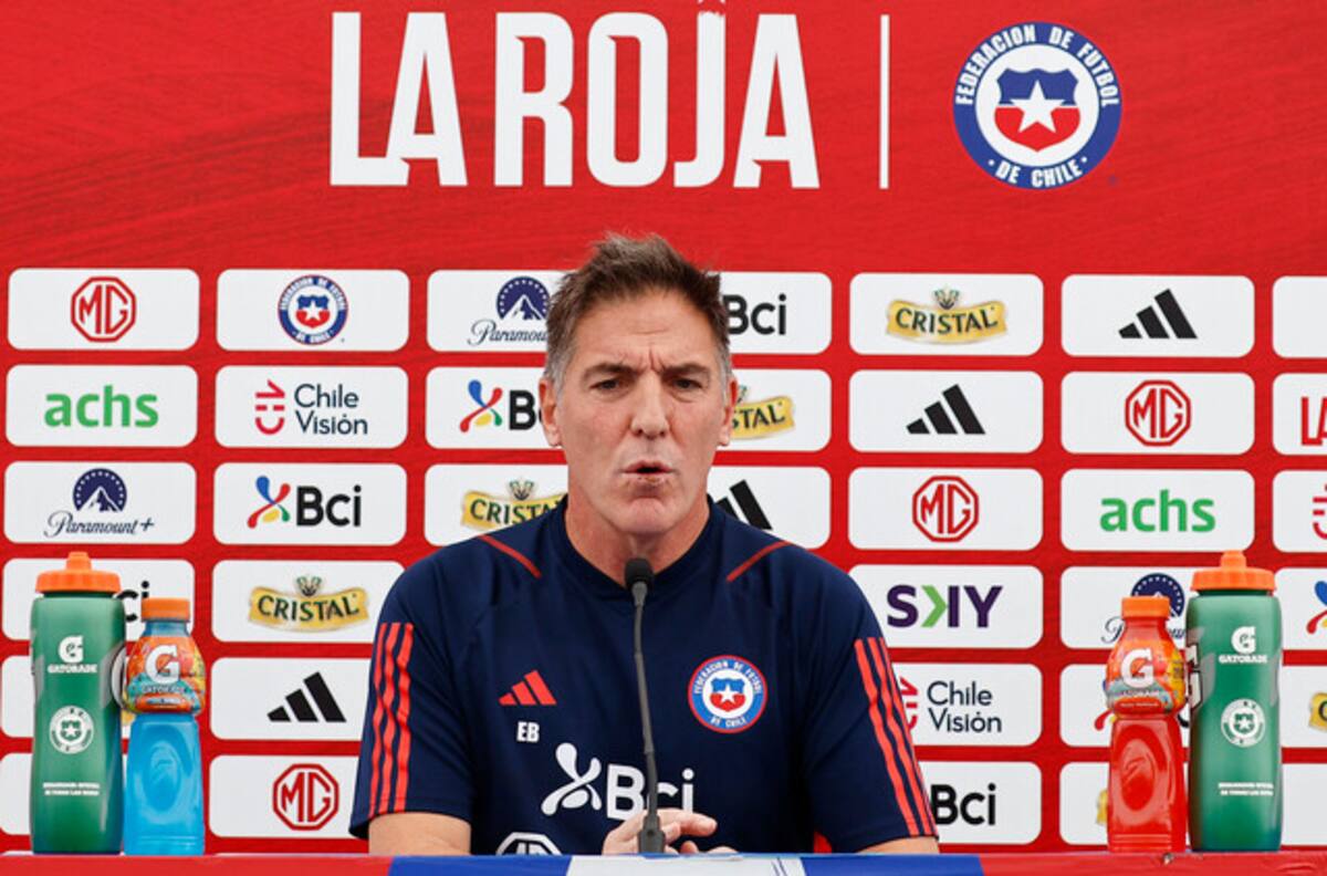 Eduardo Berizzo fue tajante con Jordhy Thompson y Matías Fernández: “No pueden ser seleccionados a La Roja”