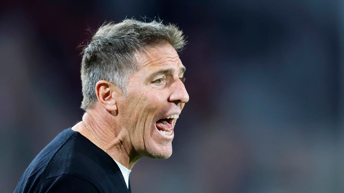 Eduardo Berrizo les dio un portazo: los 5 candidatos que descartó la U antes de elegir a Fernando Gago