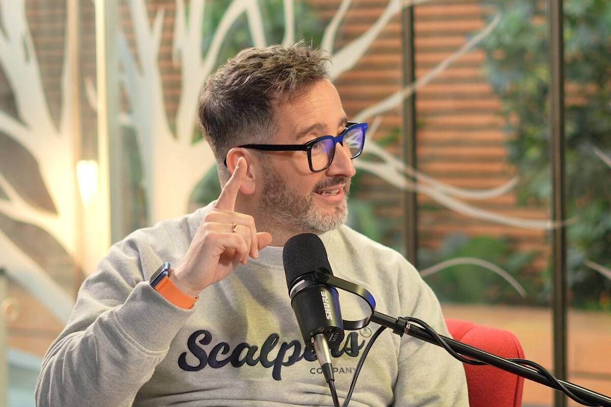 El comunicador recordó sus aventuras viviendo con Felipe Avello.