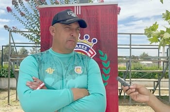 Eduardo Lobos fue increpado y vivió incómodo momento en Deportes Linares: “No escucha al pueblo”