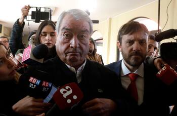 Gendarmería acusa trato preferencial para Eduardo Macaya: Abrirán sumario administrativo