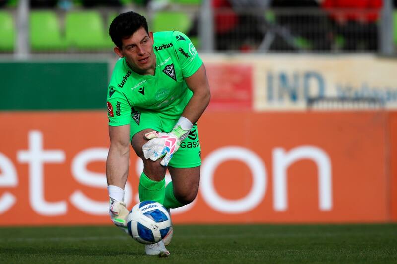 Eduardo Miranda estará un mes de baja en Santiago Wanderers. Foto: Aton