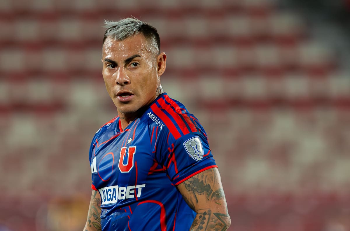 “Es lo que un hincha de la U le pide a un jugador”: Elogian a Eduardo Vargas tras su partido contra Coquimbo