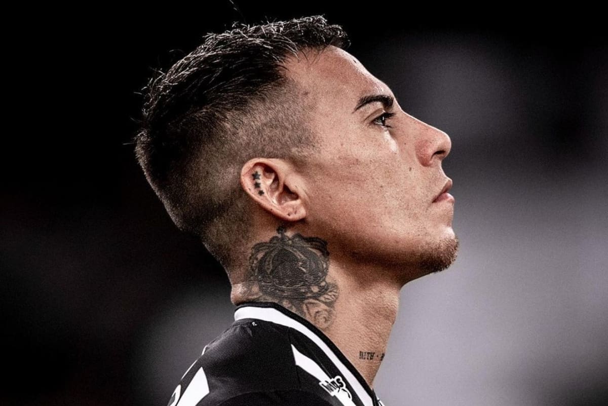 El chileno podría cambiar de equipo en Brasil. Foto: Instagram