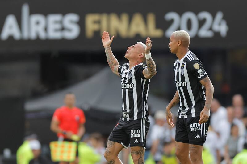 celebrando el último gol que anotó con Atlético-MG, en la final de la Libertadores ante Botafogo.