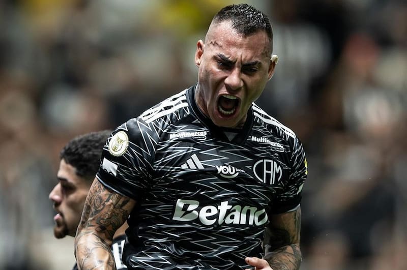 Eduardo Vargas en el Atlético Mineiro. Foto: @atletico