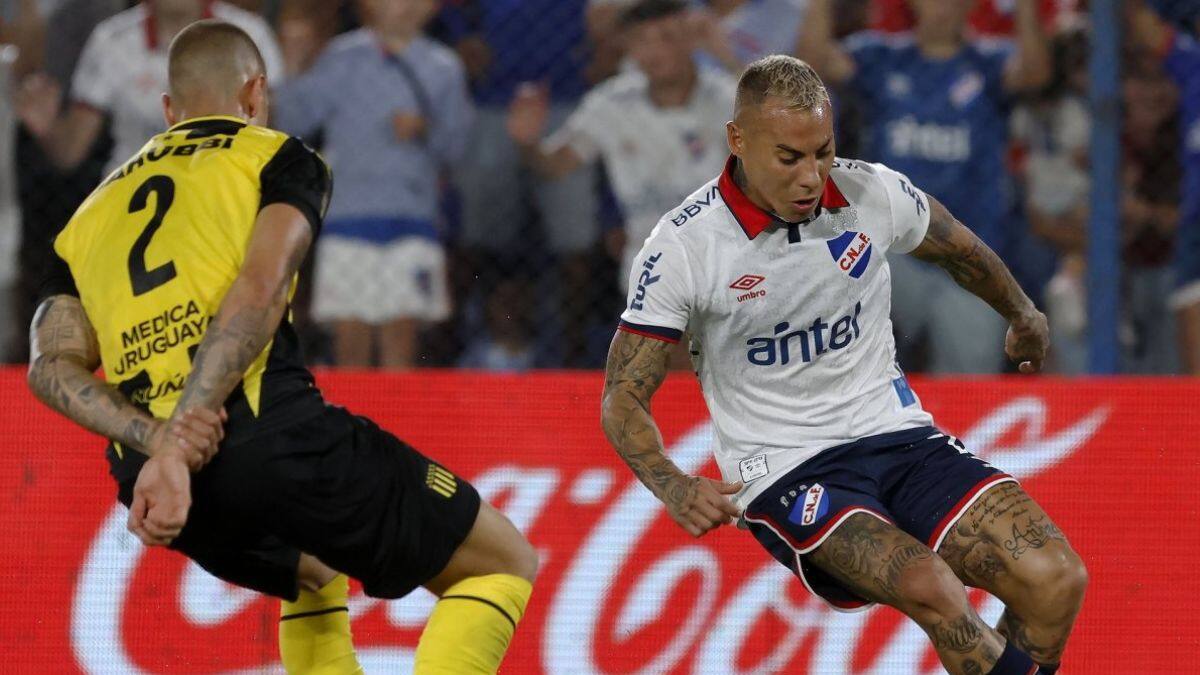 Eduardo Vargas juega poco en Nacional y Martín Lasarte tiene una postura: “Su rendimiento...”