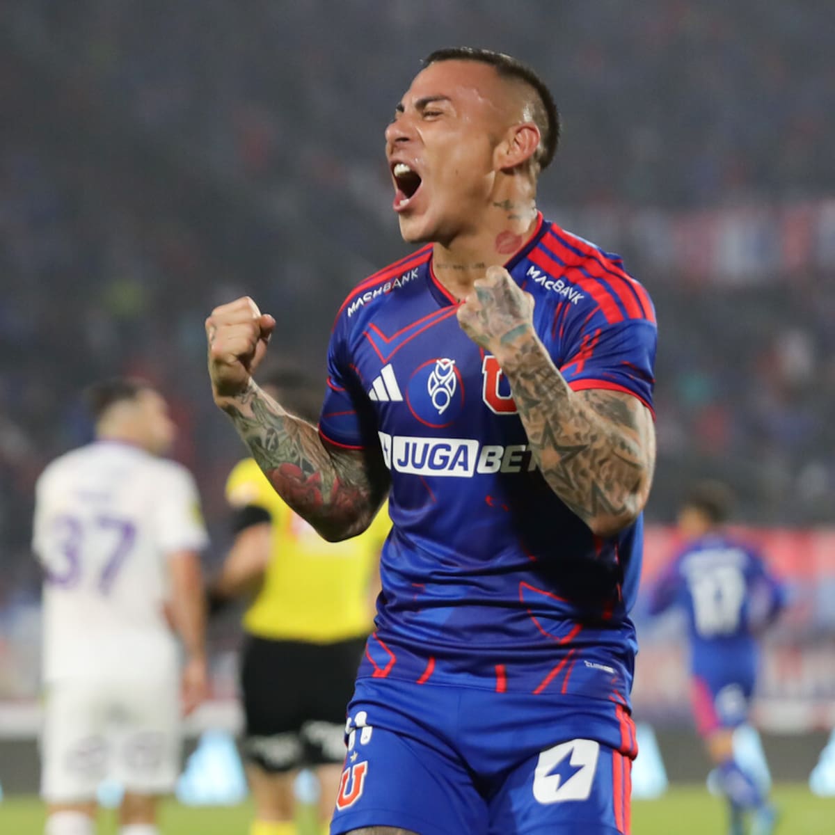 Eduardo Vargas lanza palito tras brillar en la U: “Siempre he estado bien; han hablado mucho”