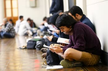 Estas son las universidades e IP chilenos más denunciados, según el Sernac