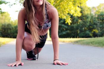 El ejercicio japonés para bajar de peso que te hará rejuvenecer