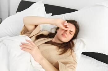 Se acerca el cambio de hora en Chile: estas son las CINCO recomendaciones para dormir mejor