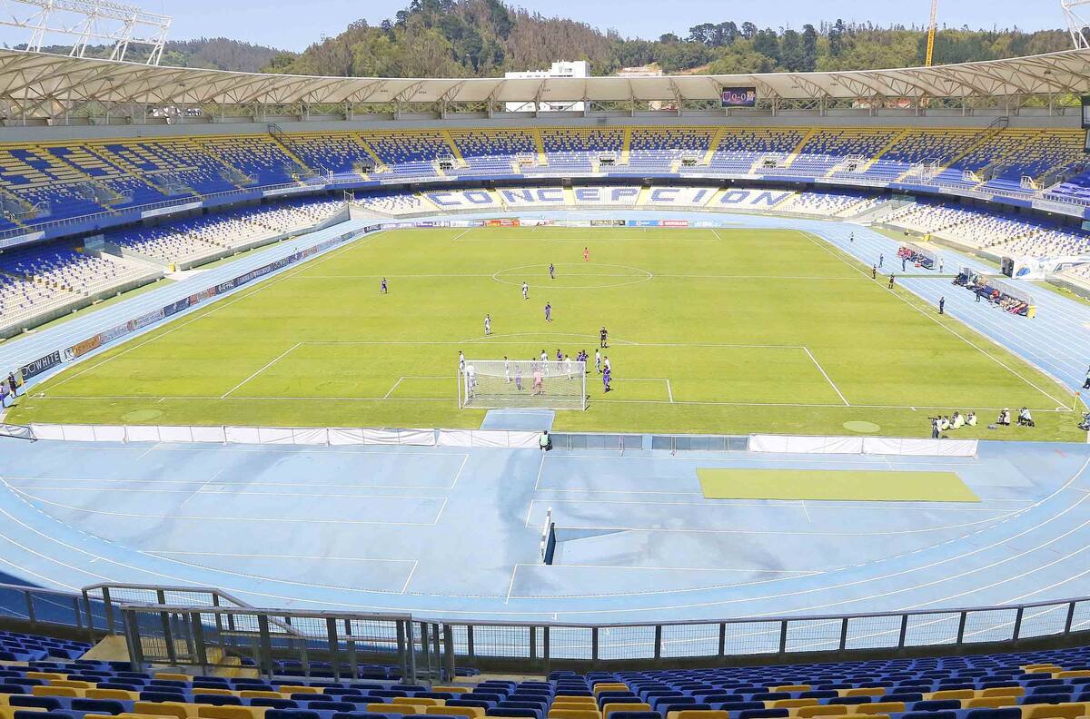 “Con los brazos abiertos”: Otro equipo del fútbol chileno planea jugar partidos de local en el Ester Roa