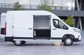 Maxus gana tres de las cinco licitaciones de vehículos policiales