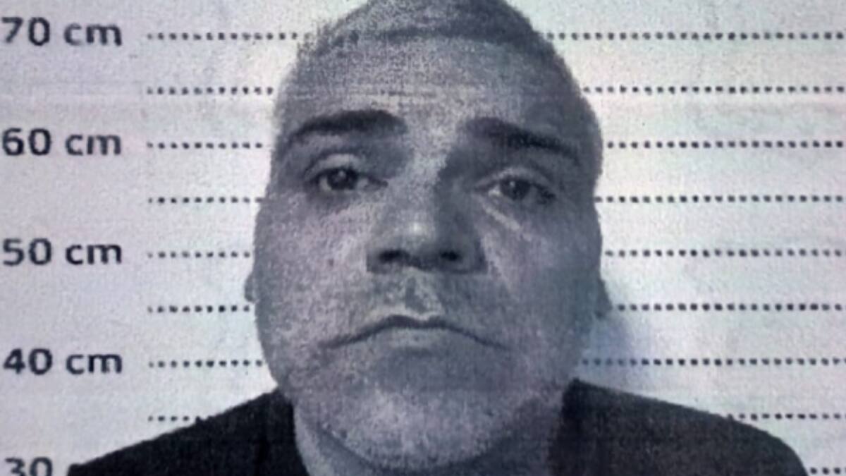 ¿Quién es “El Guatón César”, el reo que se escapó de la ex Posta Central?