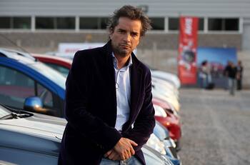 Era un hombre exitoso, pero su adicción sepultó su carrera y hoy vive alejado de la fama enfrentando los fantasmas de su pasado