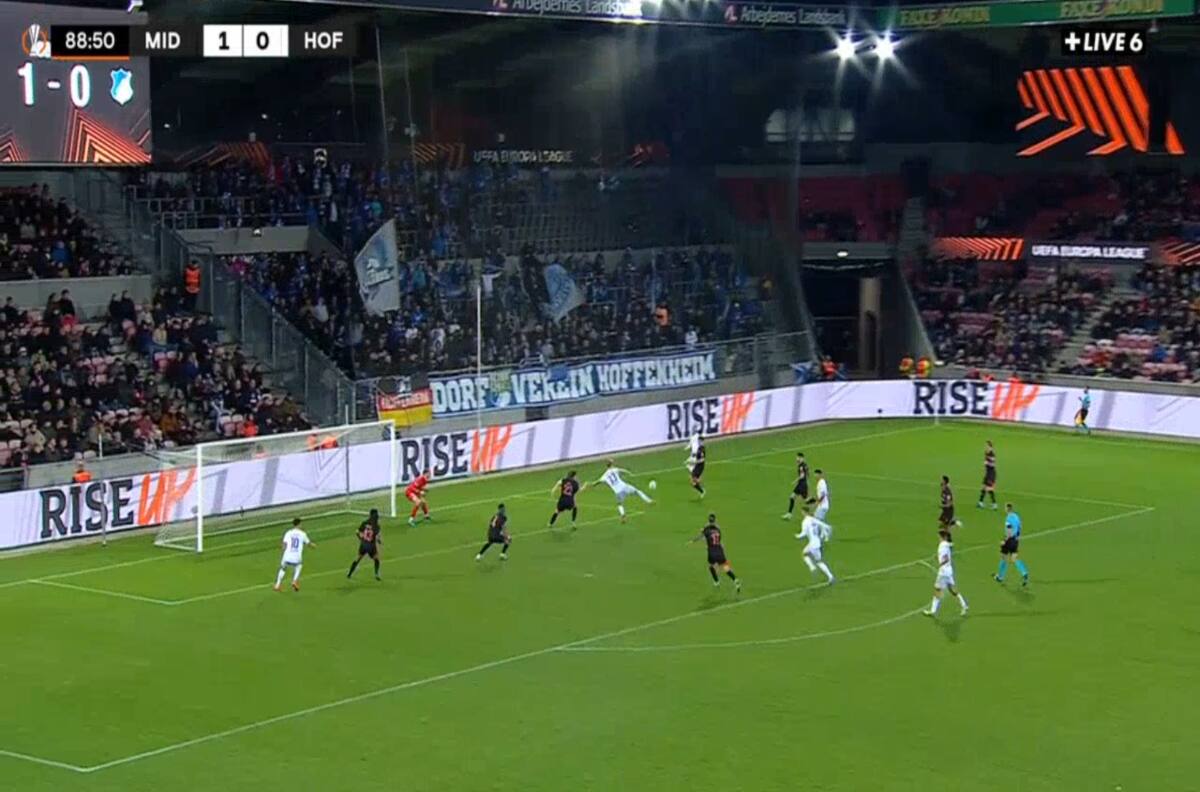 VIDEO | Con pirueta incluida: el golazo del Hoffenheim que amargó a Darío Osorio en Europa League