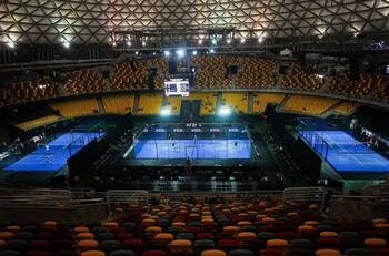 Mal estado de las canchas obligó al retraso del Premier Pádel Chile: ¿Cuándo se jugará?